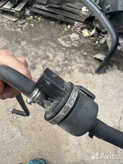 Клапан вентиляции топливного бака VAG 06D133517B