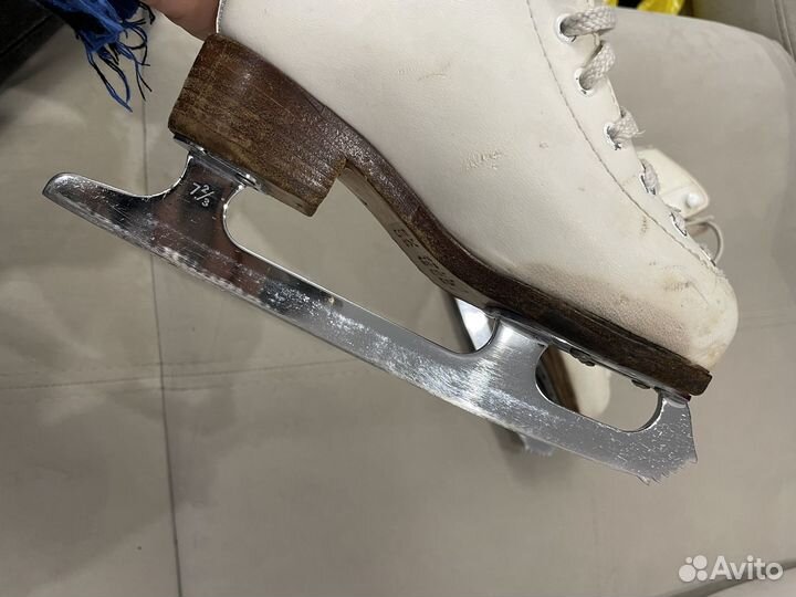 Коньки детские для фигурного катания