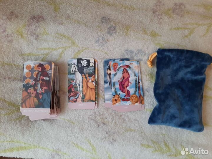 Колода таро с плюшевым мешочком