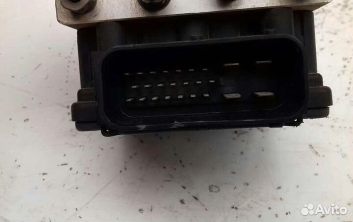Блок абс 9630135080 Peugeot 206+ 2010 - 2016 года