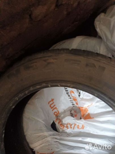 Nexen Classe Premiere 661 215/60 R17