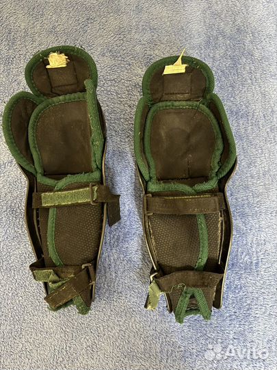 Щитки хоккейные Bauer