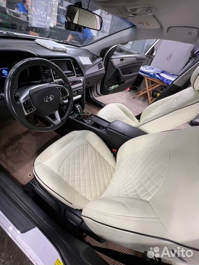 Авточехлы из экокожи белый ромб