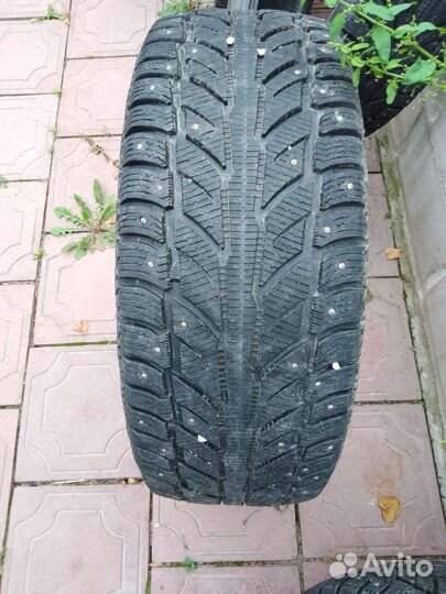 Cooper GFE 245/45 R19 90