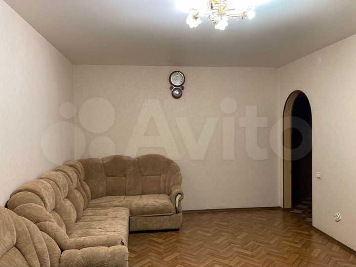 2-к. квартира, 75 м², 8/14 эт.