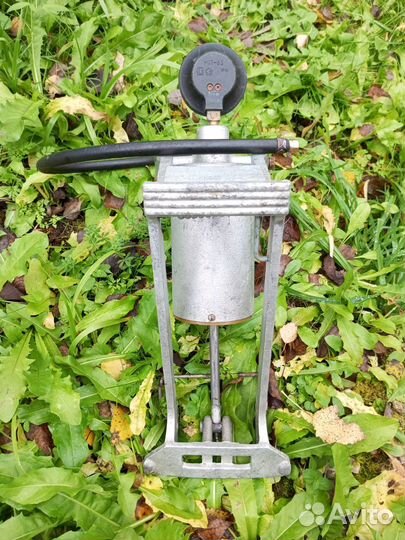 Насос ножной СССР