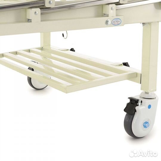 Медицинская кровать для лежачих больных