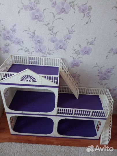 Домик кукольный