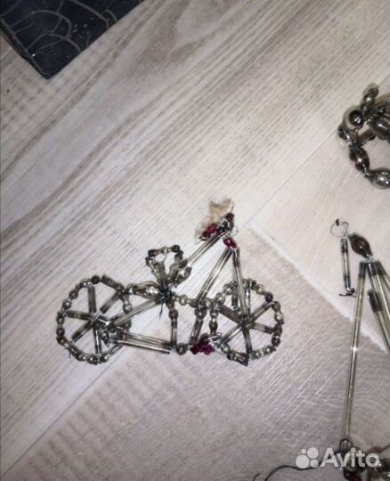 Елочные игрушки