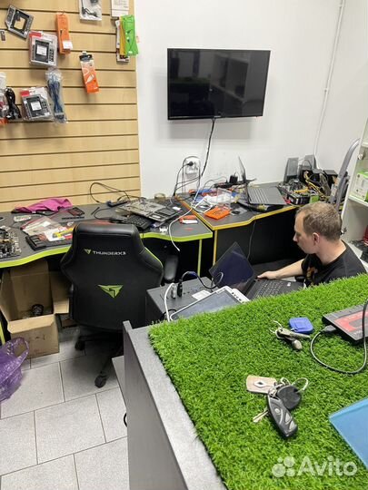 Ремонт сотовых телефонов и компьютерной техники