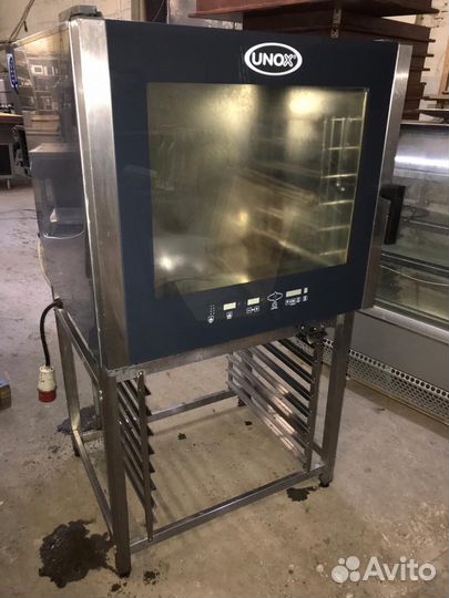 Конвекционная печь Unox XBC605