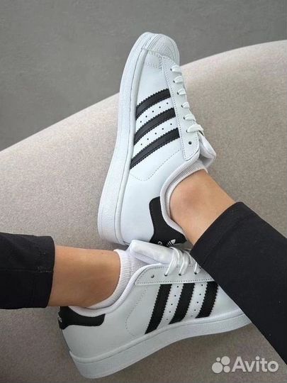 Кроссовки adidas superstar белые