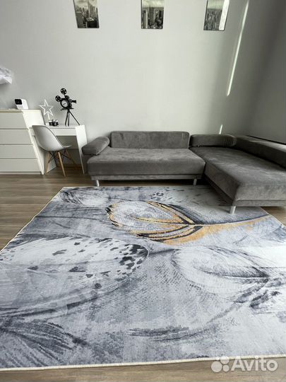 Ковер из микрофибры новый