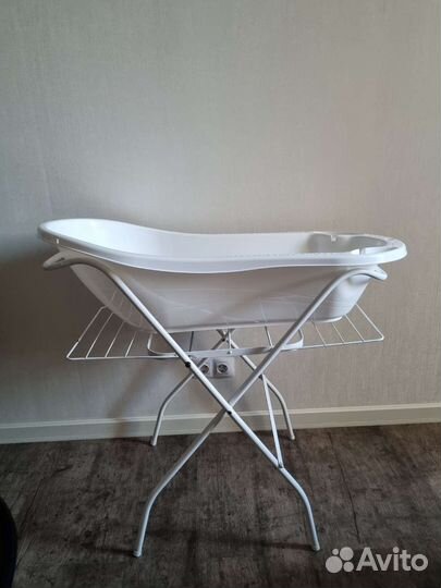 Ванночка с подставкой