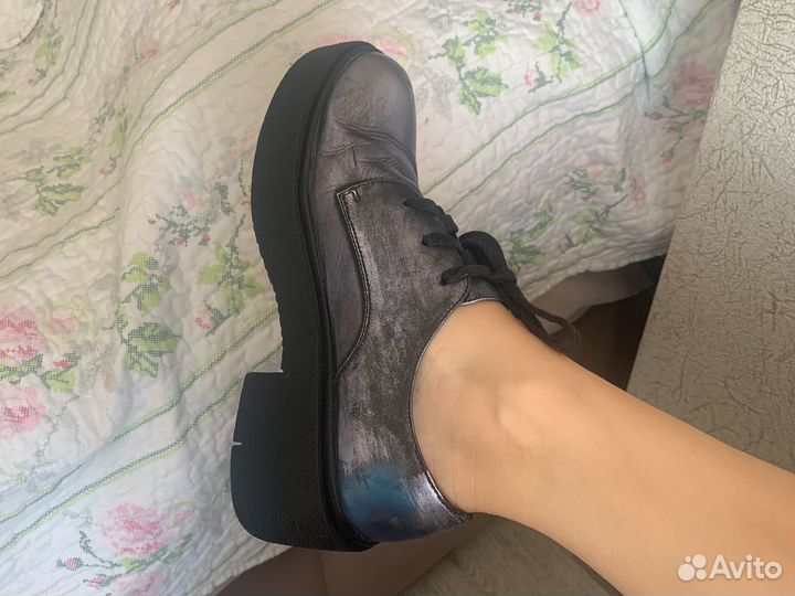 Ботинки женские