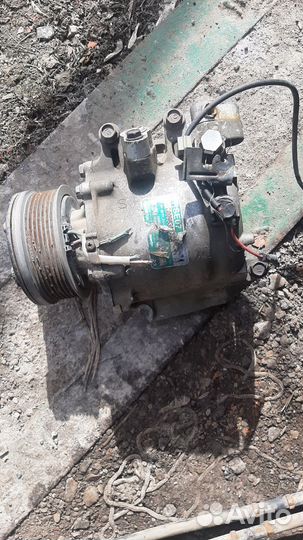 Продам компресор кондиционера на хонду цивик 4D