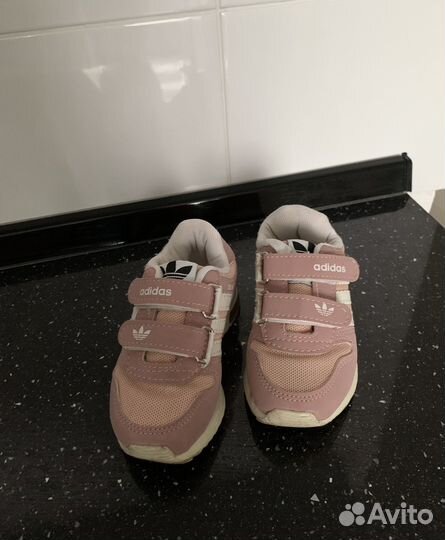 Кроссовки adidas 23 размер