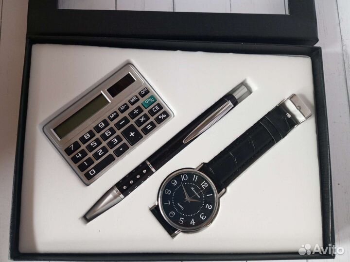 Мужской подарочный набор: часы, ручка, калькулятор