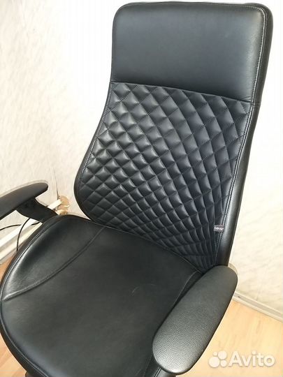Кресло офисное кожа новое