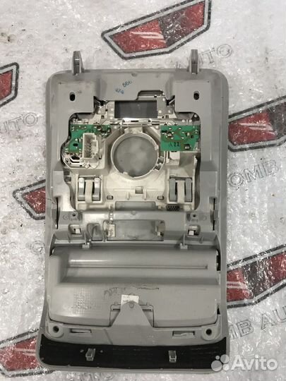 Плафон салонный с очечником Фольксваген Гольф 6