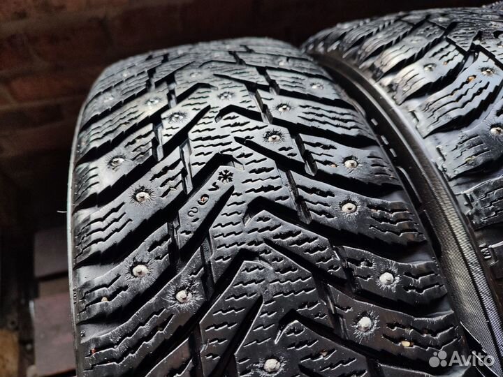 Nokian Tyres Hakkapeliitta 8 185/60 R15