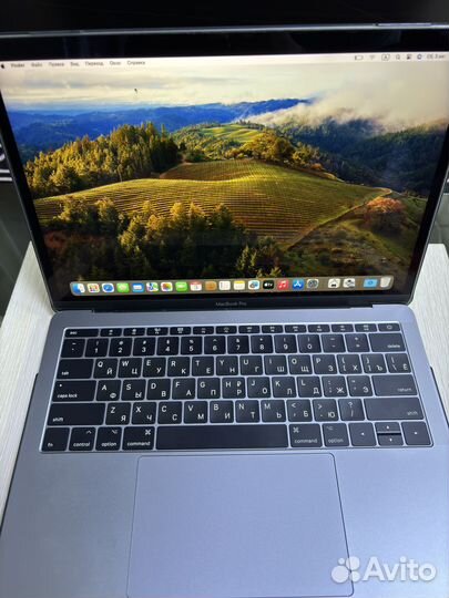 Ноутбук Apple Macbook Pro 13 Retina 2017 A1708