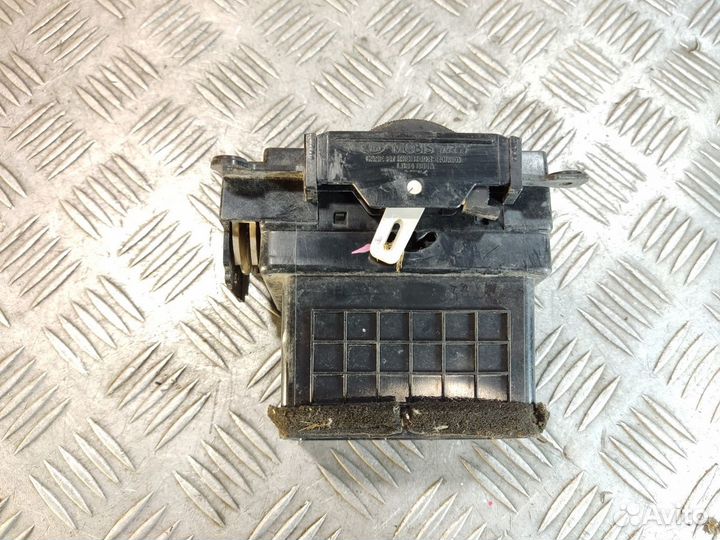 Дефлектор воздушный Kia Cerato 2004-2008