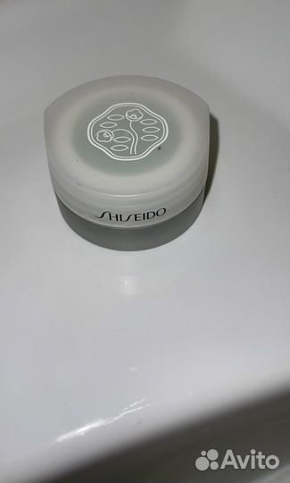 Shiseido кремовые тени