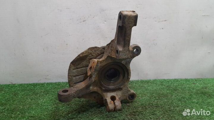 Кулак поворотный передний левый Chevrolet Lacetti