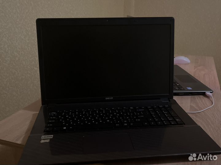 Ноутбук dexp atlas h111 i7