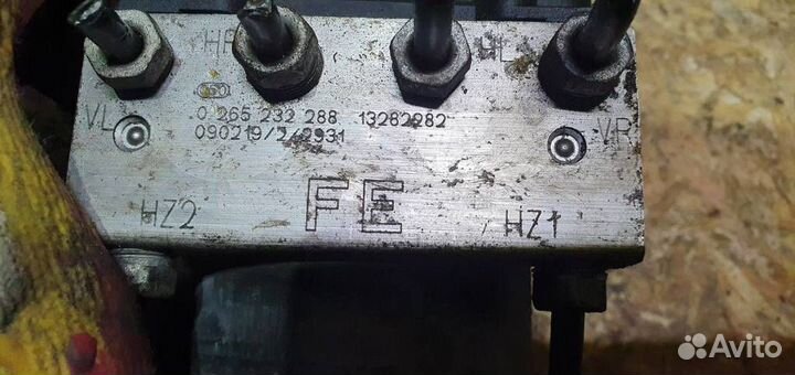 Блок ABS (насос) Opel Corsa D 2006-2015