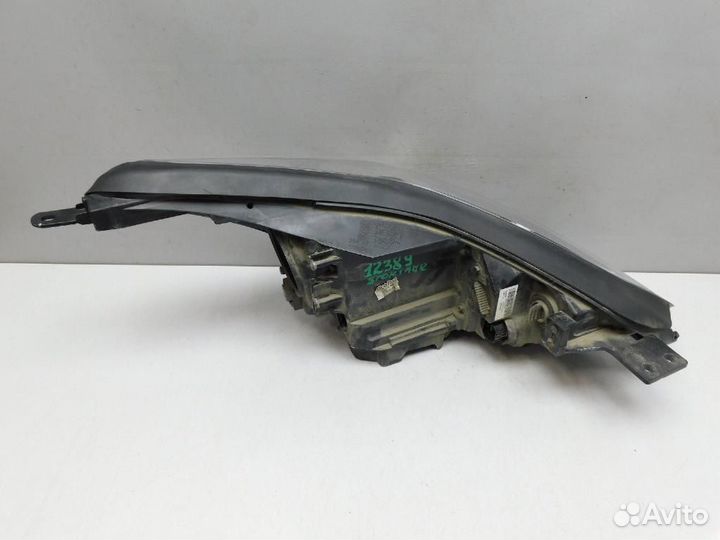 Фара левая Kia Sportage