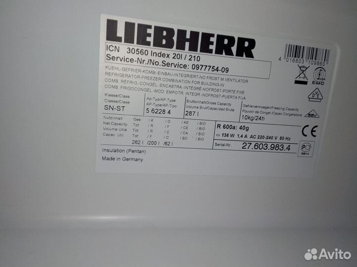 Встраиваемый холодильник Liebherr Premium No Frost