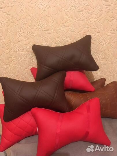 Подушка (подголовник)для автомобиля