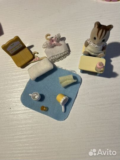 Sylvanian families малыш барсук