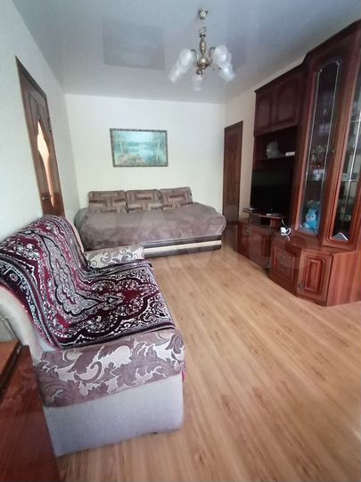 2-к. квартира, 46 м², 1/4 эт.