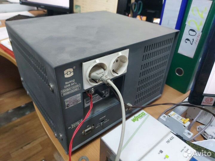 Инвертор 24 220 - INVtel-900/24