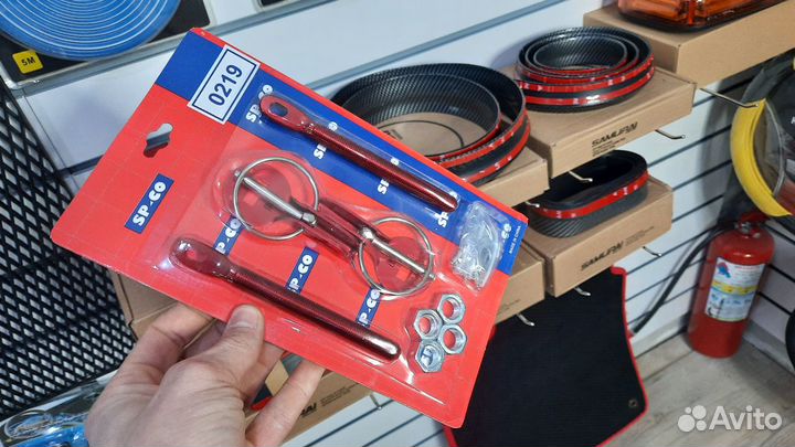 Замок капота спортивный красный Pro-Sport