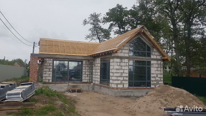 Окна, двери и витражные системы из алюминия