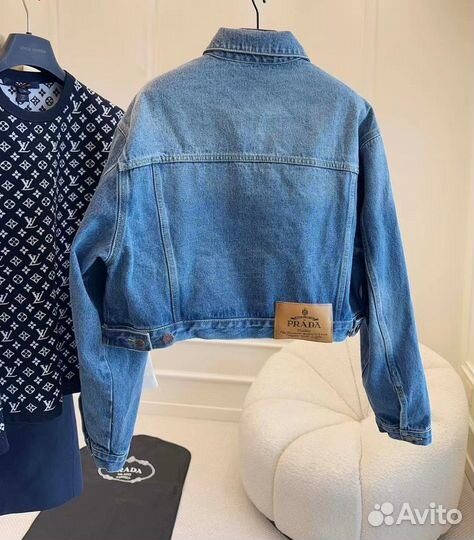 Джинсовая куртка Prada