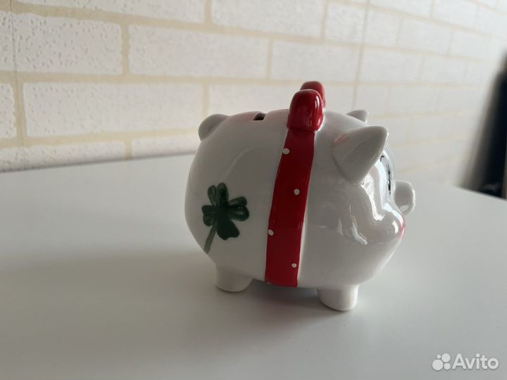 Копилка свинья