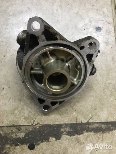 Кронштейн масляного фильтра Toyota Mark Ii JZX100