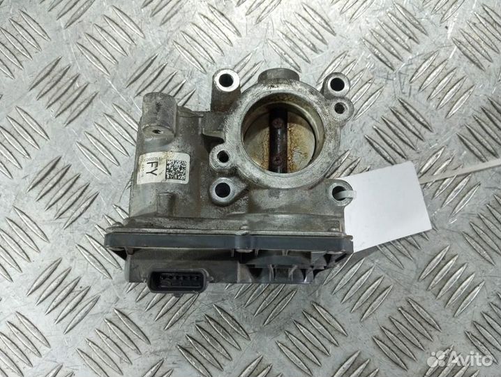 Дроссельная заслонка 8201171233 Renault Megane 3