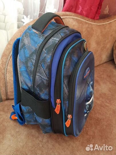 Школьный рюкзак