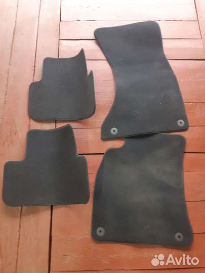 Салонные коврики для Audi A4 B8