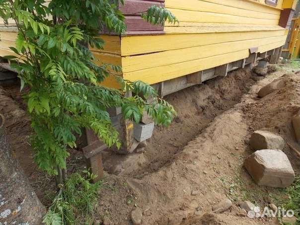 Подъем домов, бань. Замена венцов