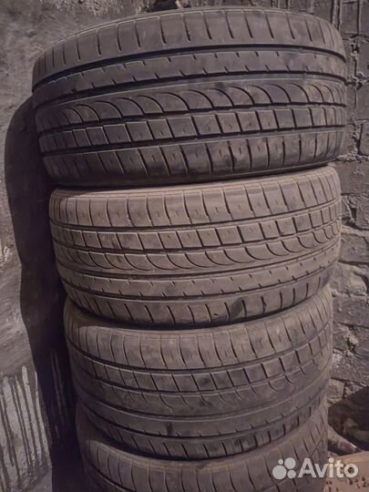 Altenzo Sport Comforter 245/35 R19