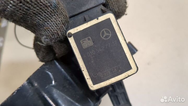 Датчик подвески правый задний Mercedes S W221, 2008