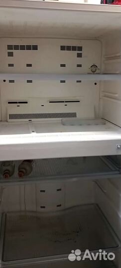 Холодильник бу sharp