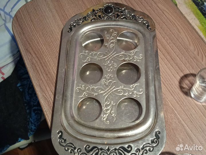 Подставка под стопки